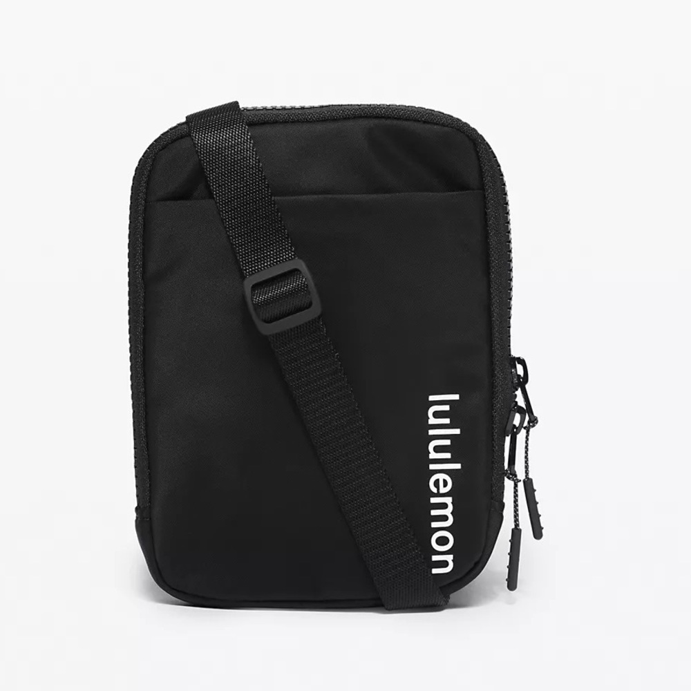 Lululemon Easy Access Crossbody Bag